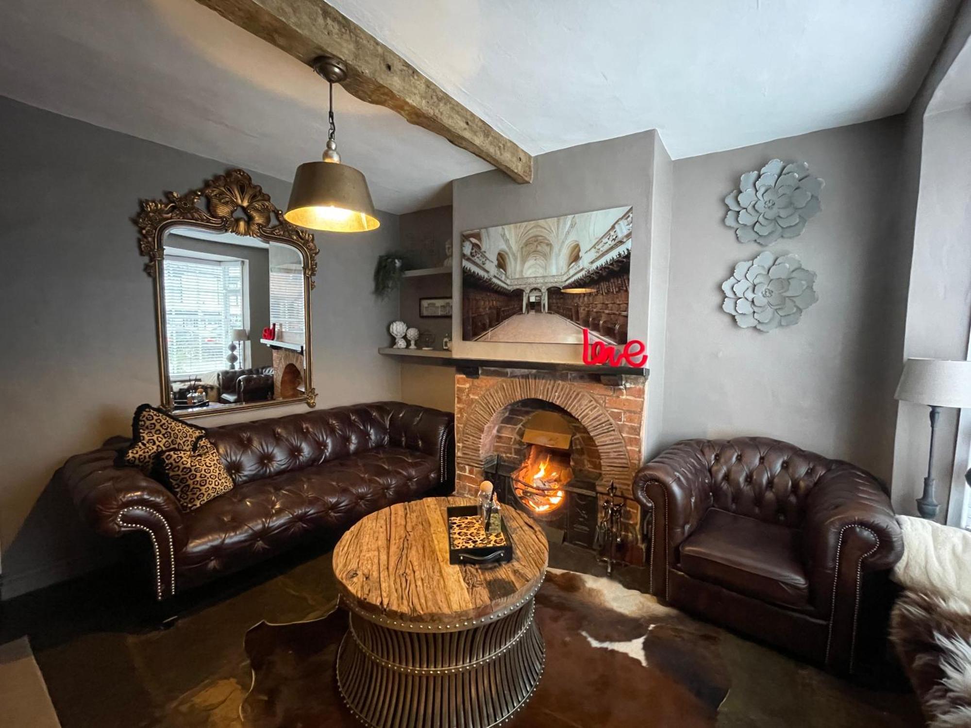 Entire Georgian Luxury Home - 3 Storey- High St Henley-In-Arden -Two Bedrooms-Sleeps 4 Extérieur photo