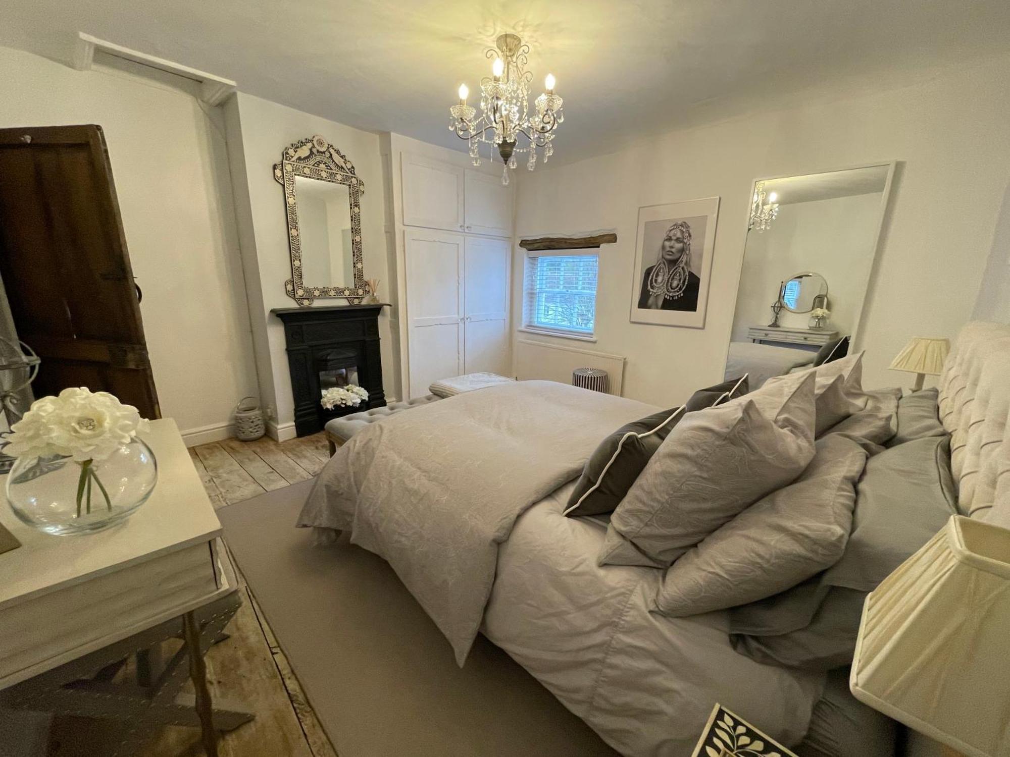 Entire Georgian Luxury Home - 3 Storey- High St Henley-In-Arden -Two Bedrooms-Sleeps 4 Extérieur photo