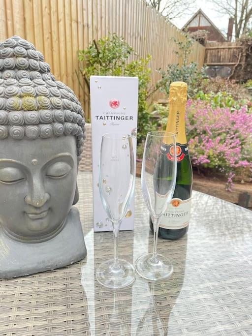 Entire Georgian Luxury Home - 3 Storey- High St Henley-In-Arden -Two Bedrooms-Sleeps 4 Extérieur photo
